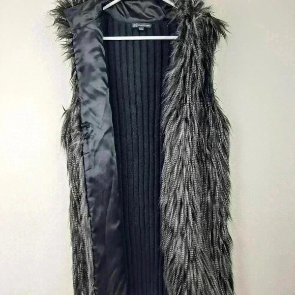 ADRIANA PAPELL Faux Fur Vest Size Large - Picture 4 of 11